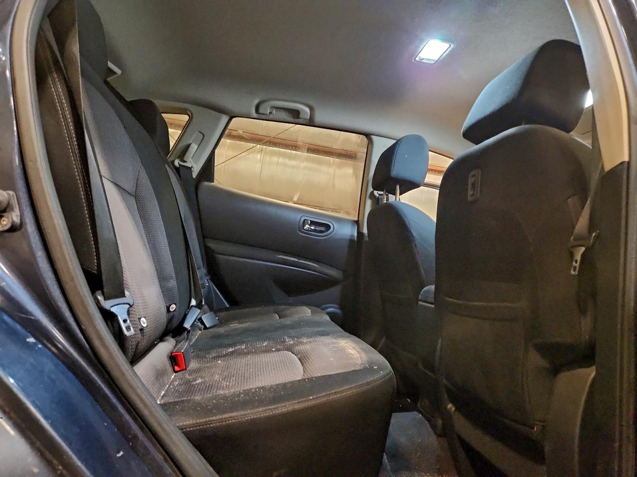 2013 NISSAN ROGUE S photo 19