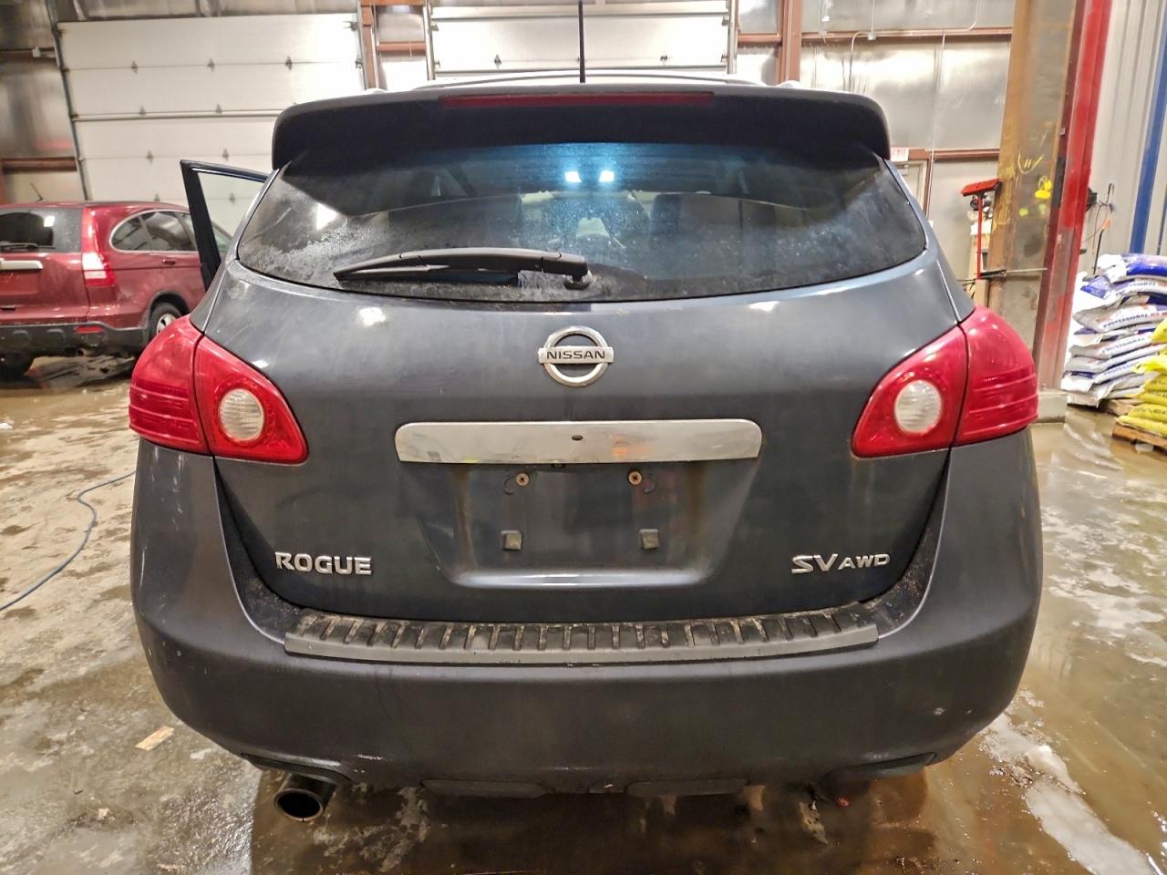 2013 NISSAN ROGUE S photo 11