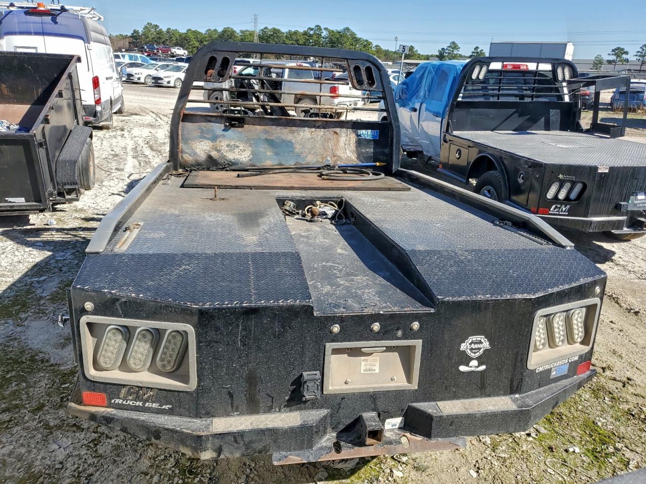 2019 FORD F550 SUPER DUTY TRUCK CAB AND CHASSIS photo 16
