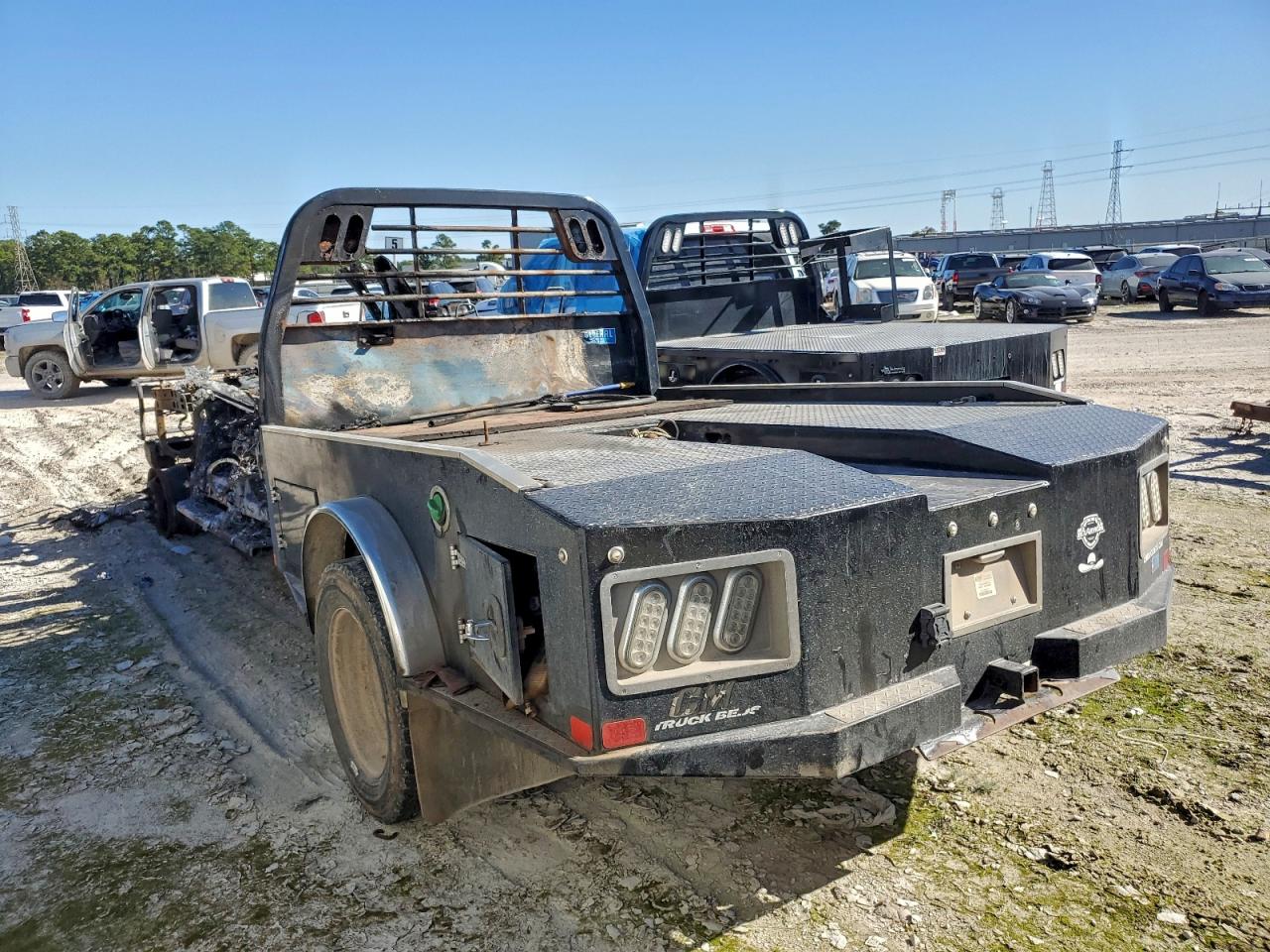 2019 FORD F550 SUPER DUTY TRUCK CAB AND CHASSIS photo 4