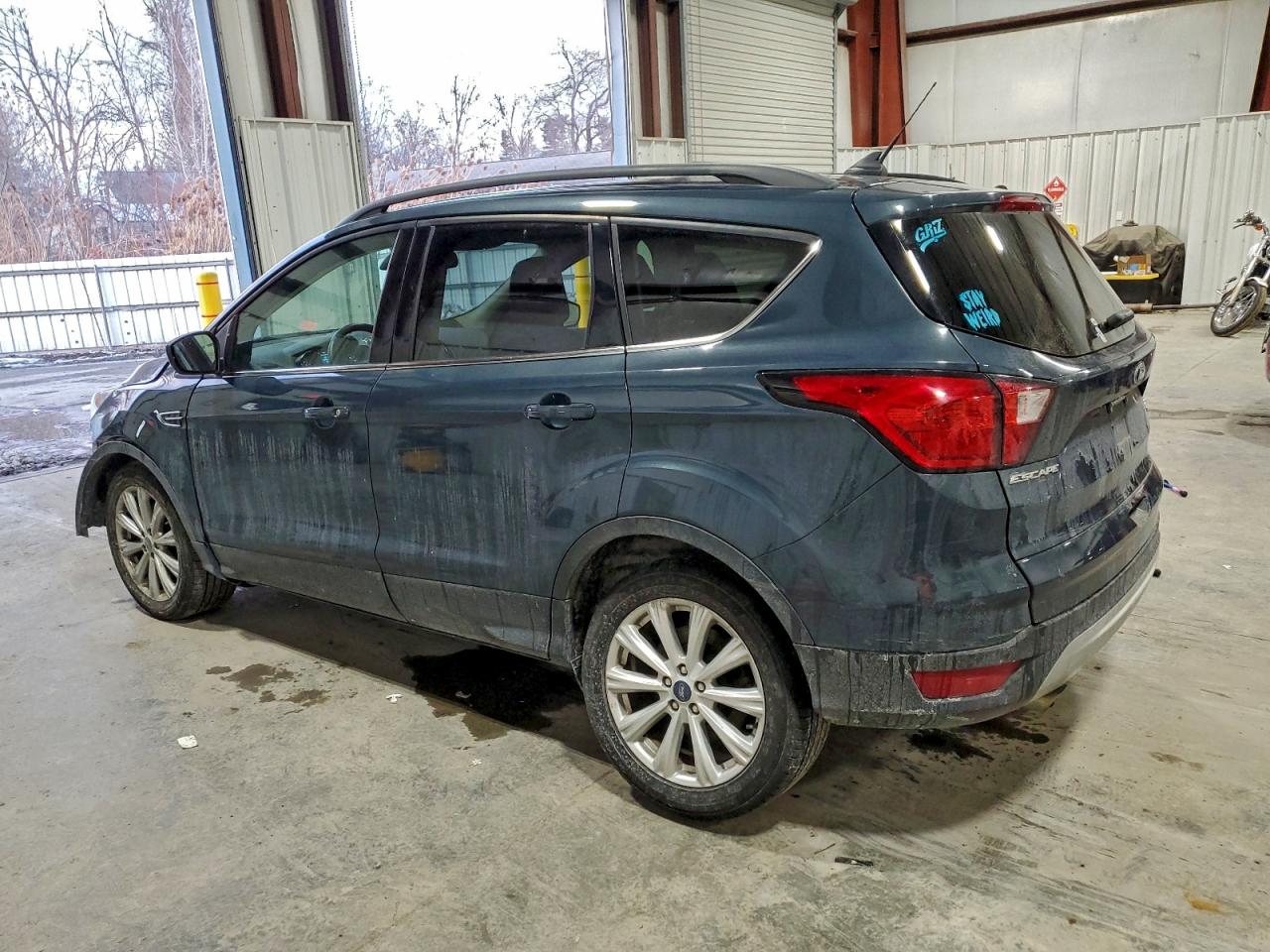 2019 FORD ESCAPE SEL photo 4
