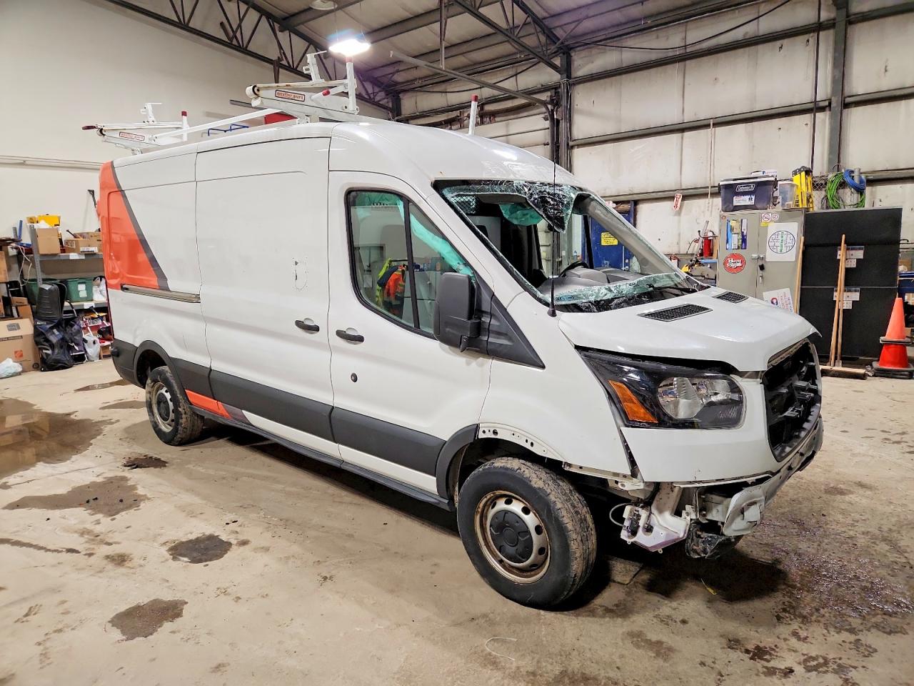 2018 FORD TRANSIT T-250 photo 4