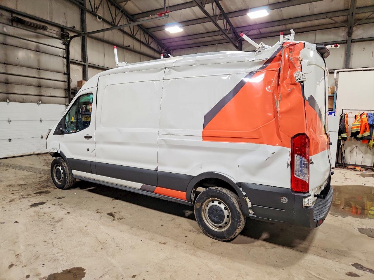 2018 FORD TRANSIT T-250 photo 2
