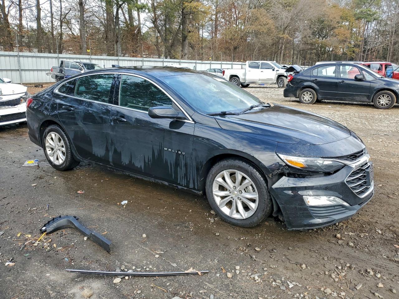 2020 CHEVROLET MALIBU LT photo 4