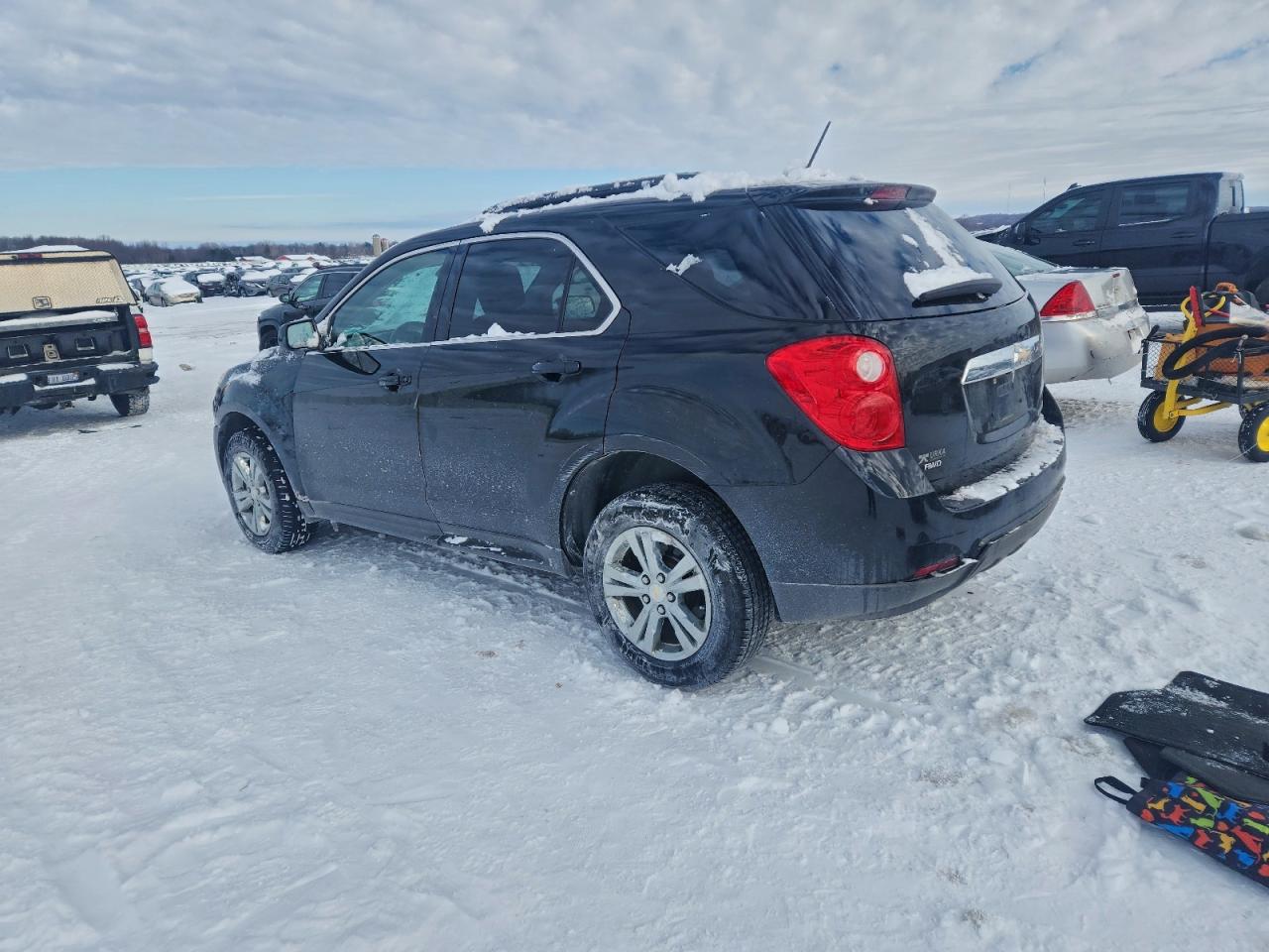 2015 CHEVROLET EQUINOX LT photo 3