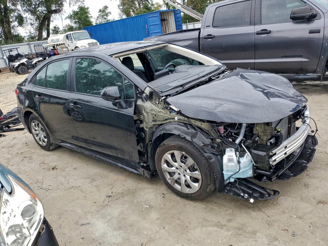 2025 TOYOTA COROLLA LE photo 10