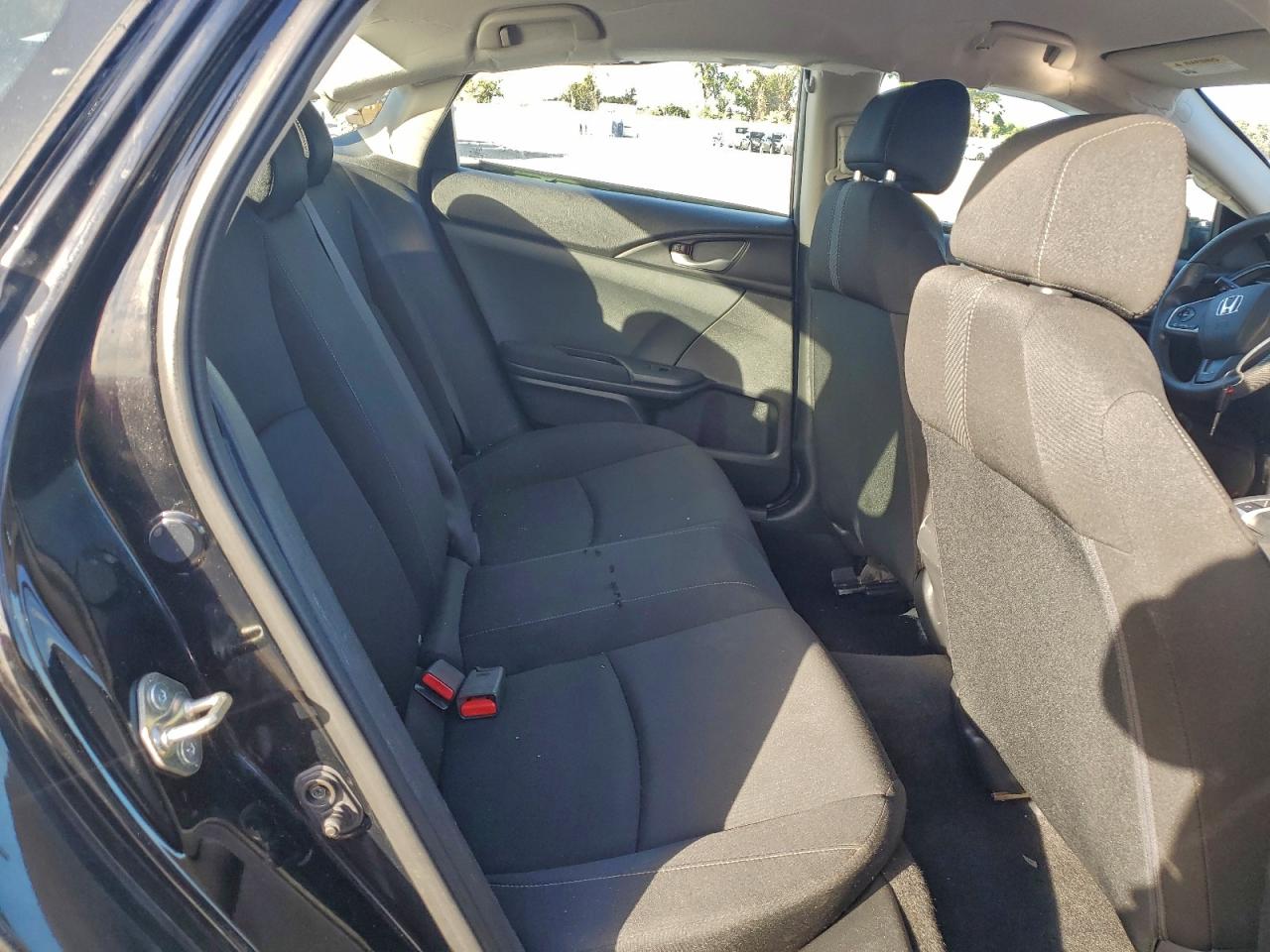 2016 HONDA CIVIC LX photo 19