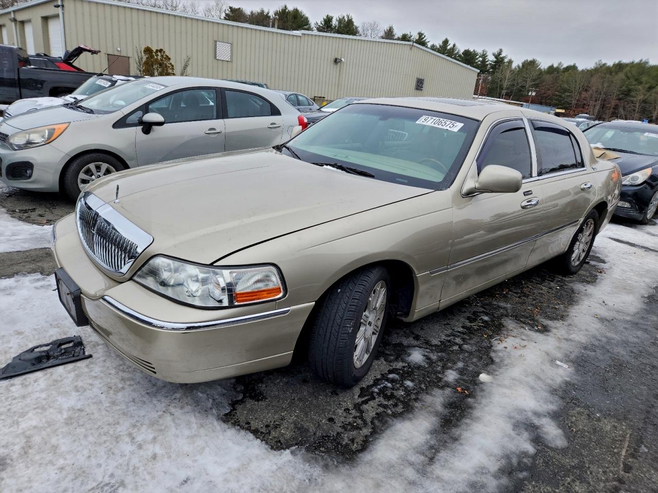 2007 LINCOLN TOWN CAR