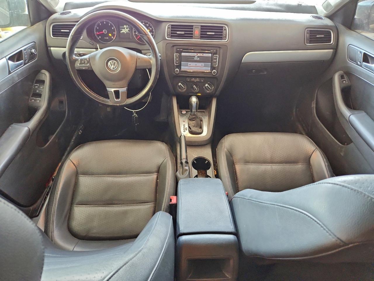 2014 VOLKSWAGEN JETTA SE photo 15