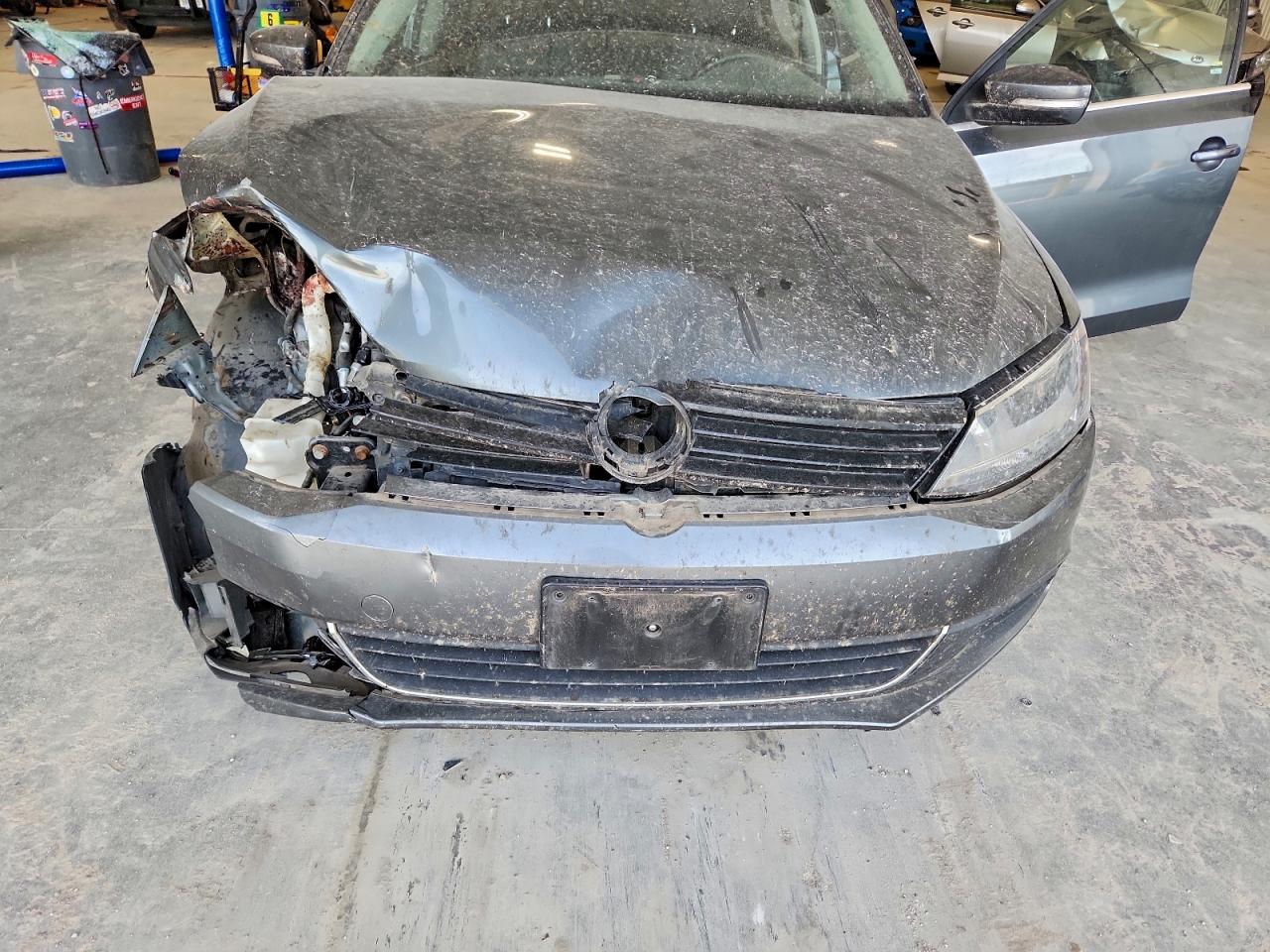 2014 VOLKSWAGEN JETTA SE photo 21