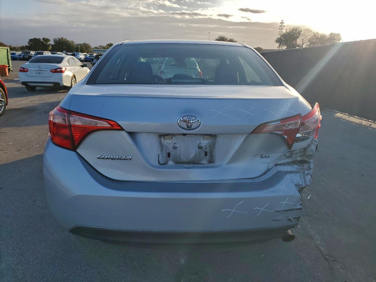 2018 TOYOTA COROLLA L photo 6