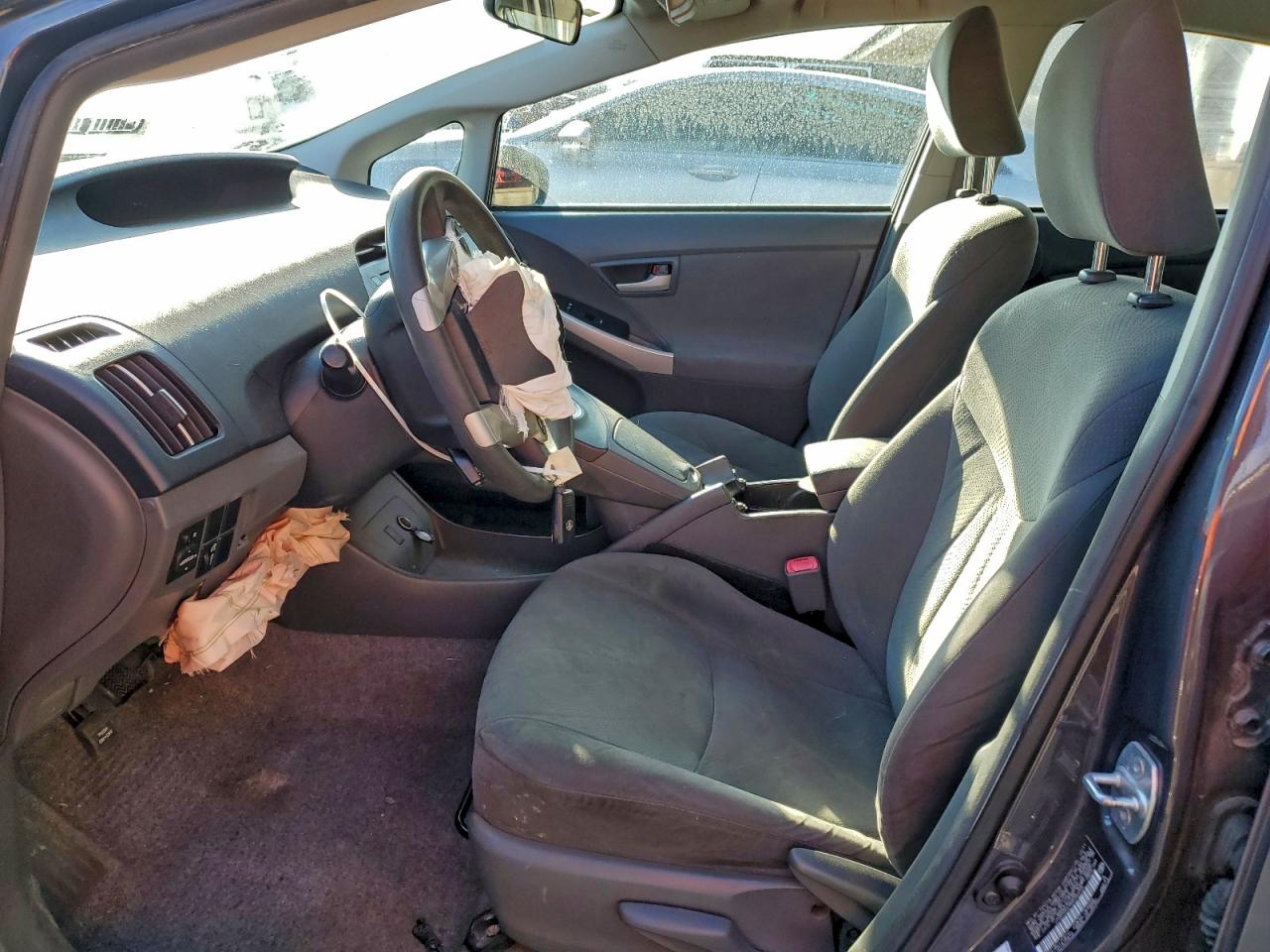 2011 TOYOTA PRIUS photo 7