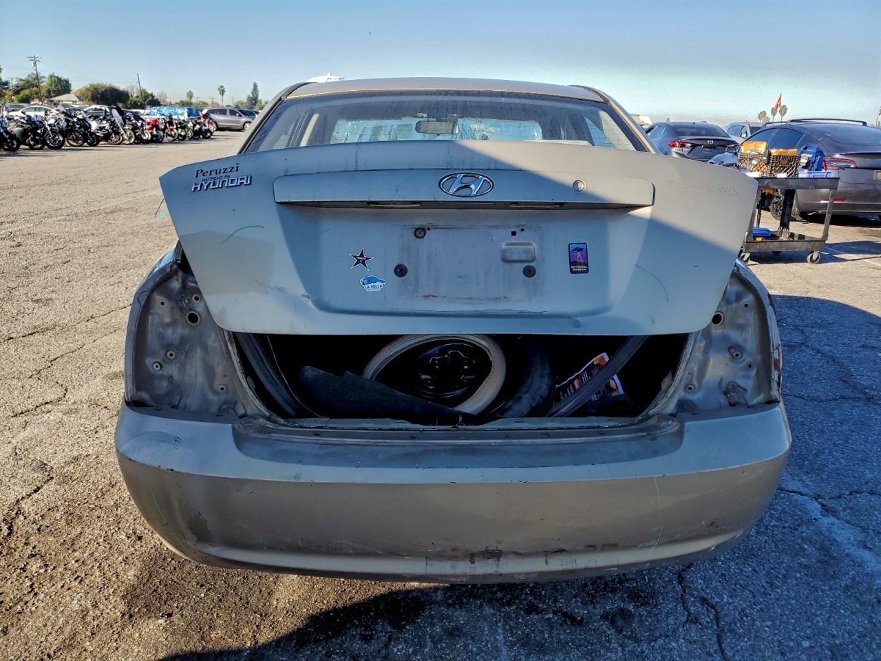 2006 HYUNDAI ELANTRA GLS photo 6