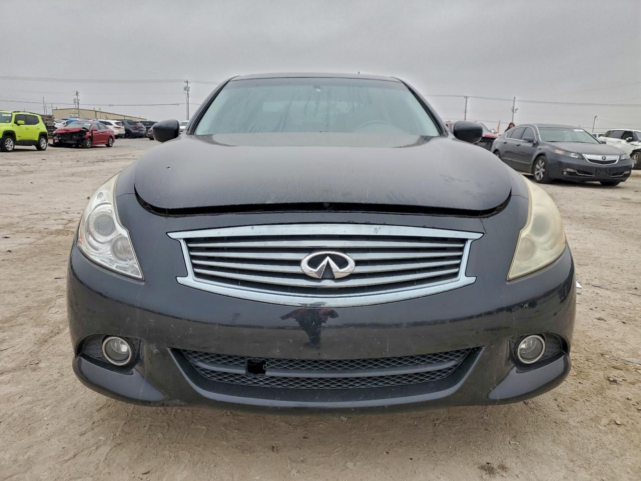 2012 INFINITI G37 photo 9