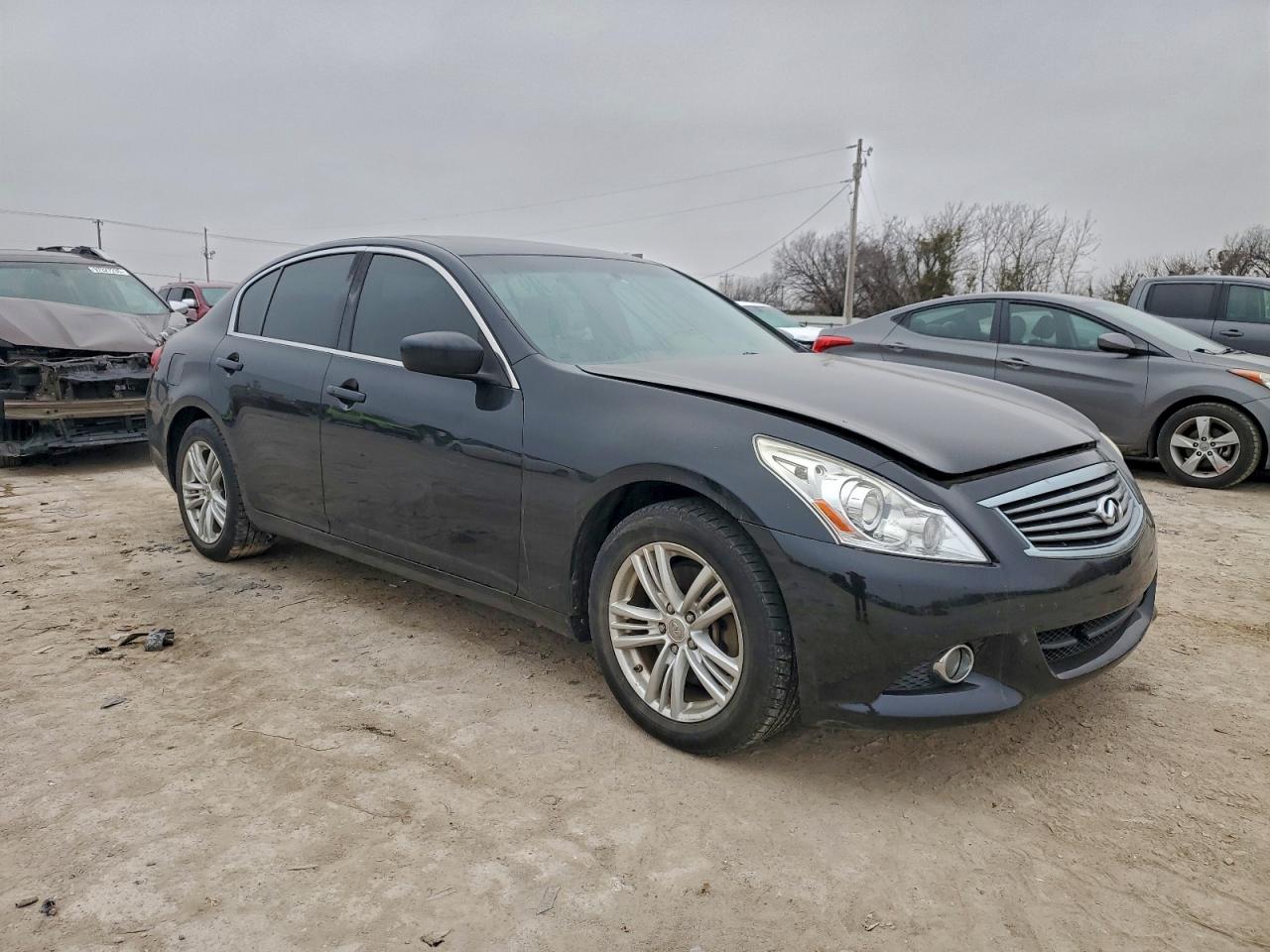 2012 INFINITI G37 photo 7