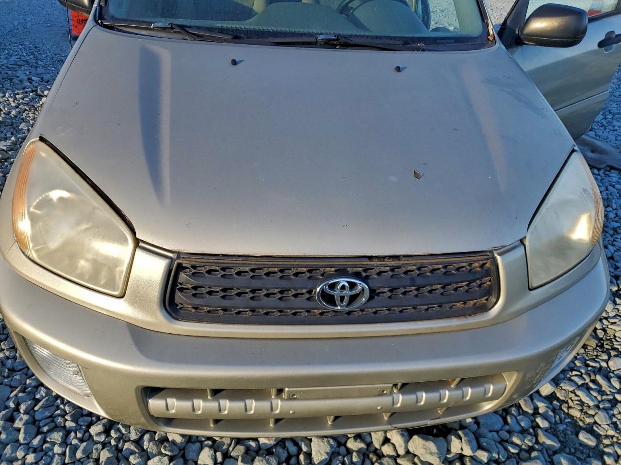 2003 TOYOTA RAV4 photo 12
