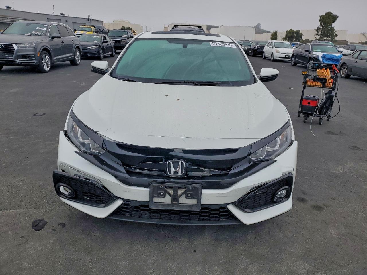 2017 HONDA CIVIC EX photo 9