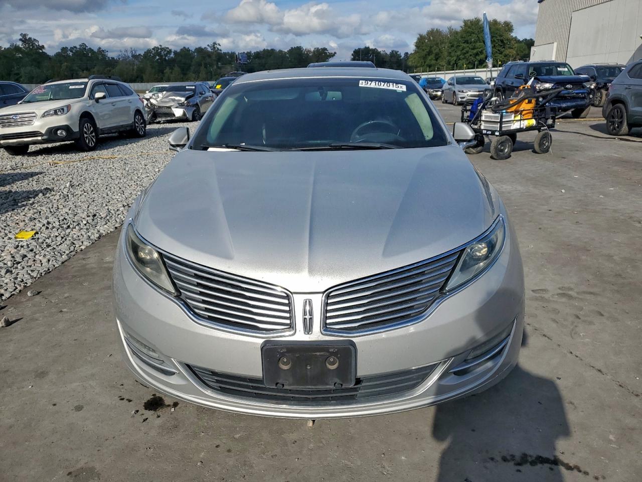 2016 LINCOLN MKZ photo 9