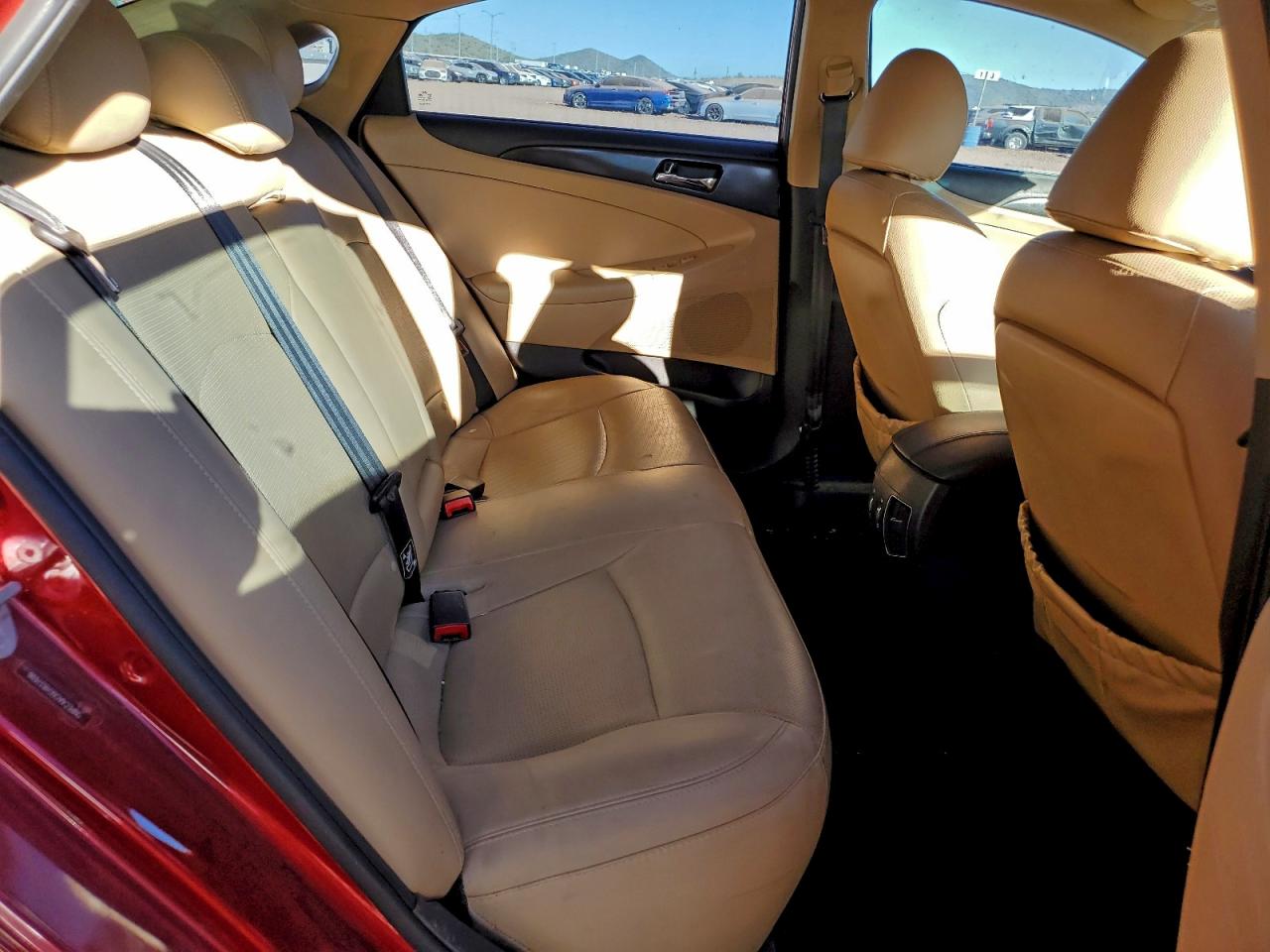 2014 HYUNDAI SONATA SE photo 28