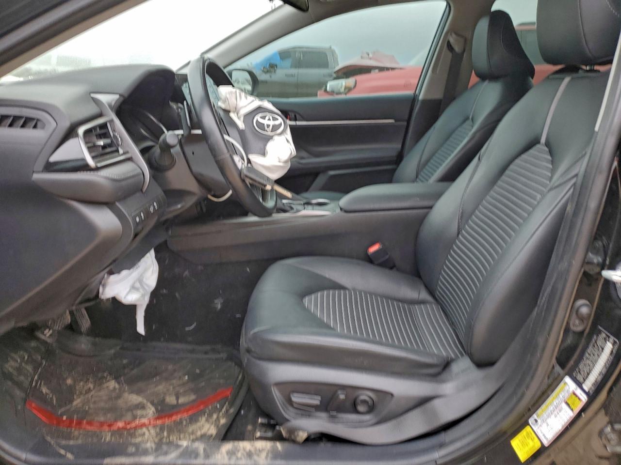 2024 TOYOTA CAMRY SE NIGHT SHADE photo 13
