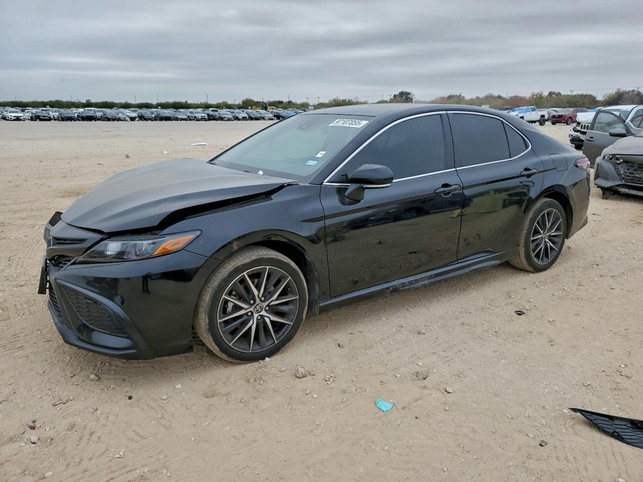 2024 TOYOTA CAMRY
