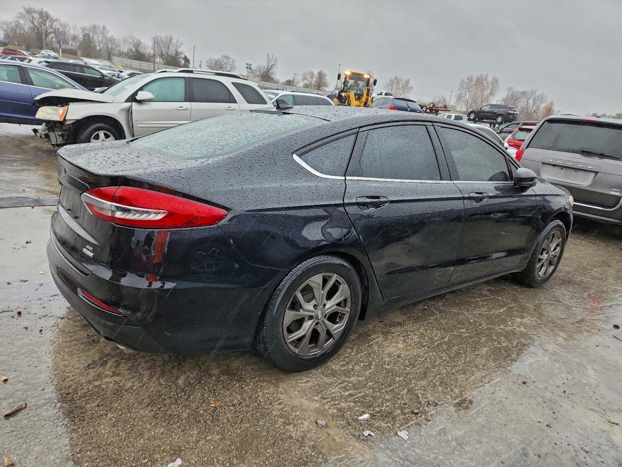 2020 FORD FUSION SE photo 5