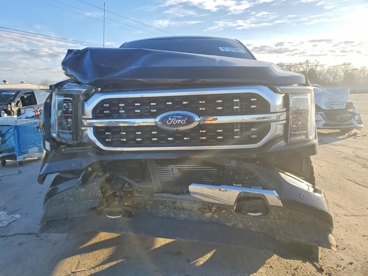 2023 FORD F150 SUPERCREW photo 13