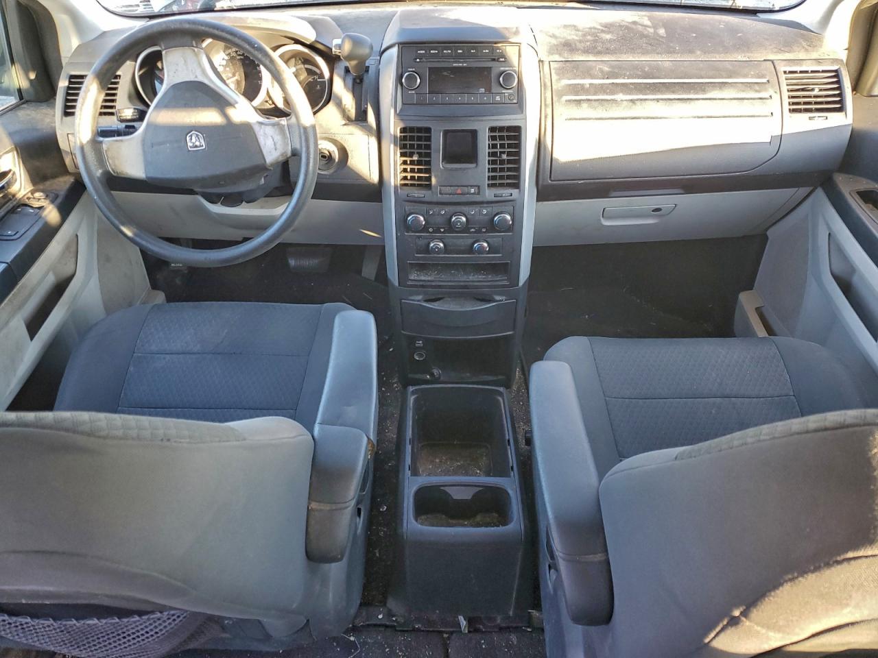 2010 DODGE GRAND CARAVAN SE photo 15