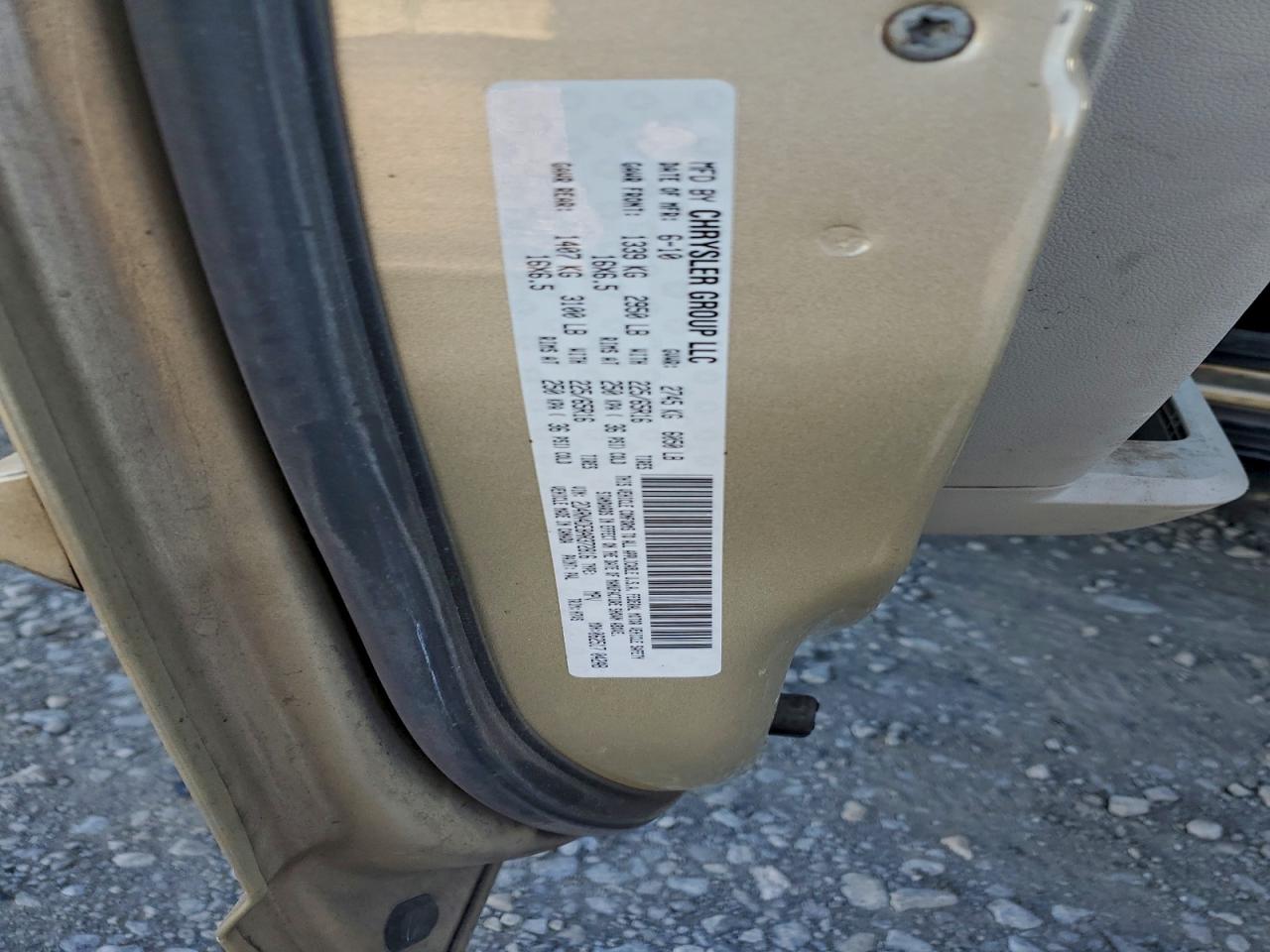 2010 DODGE GRAND CARAVAN SE photo 25