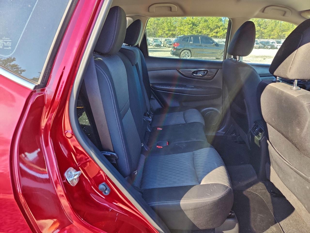 2017 NISSAN ROGUE S photo 37