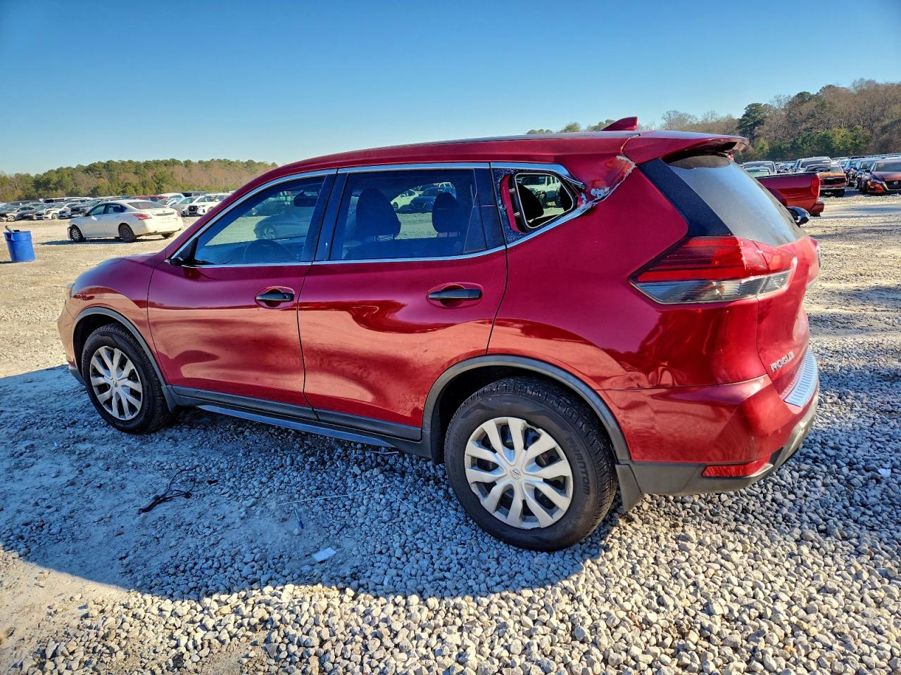 2017 NISSAN ROGUE S photo 5