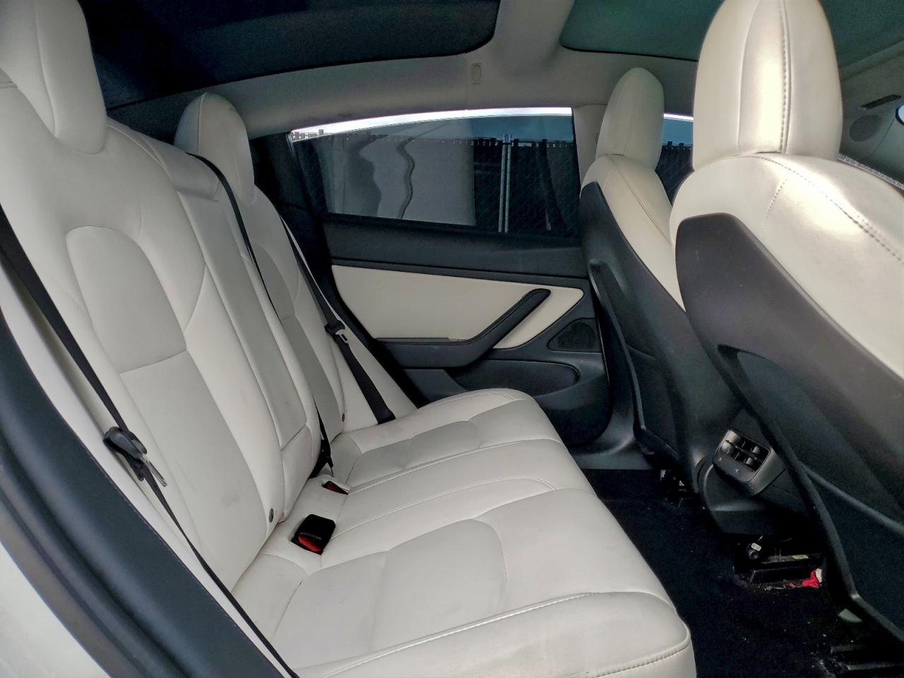 2020 TESLA MODEL 3 photo 28