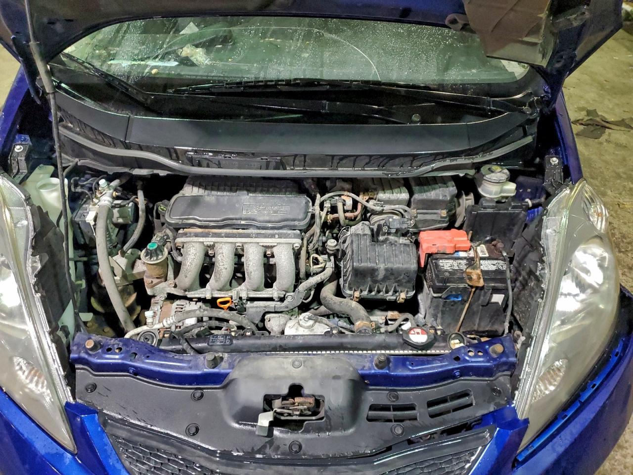 2013 HONDA FIT photo 12