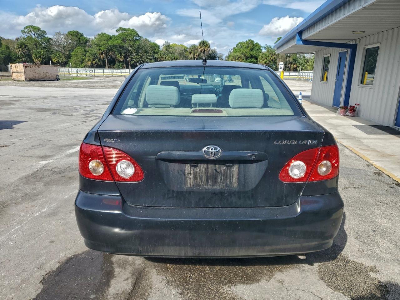 2006 TOYOTA COROLLA CE photo 11