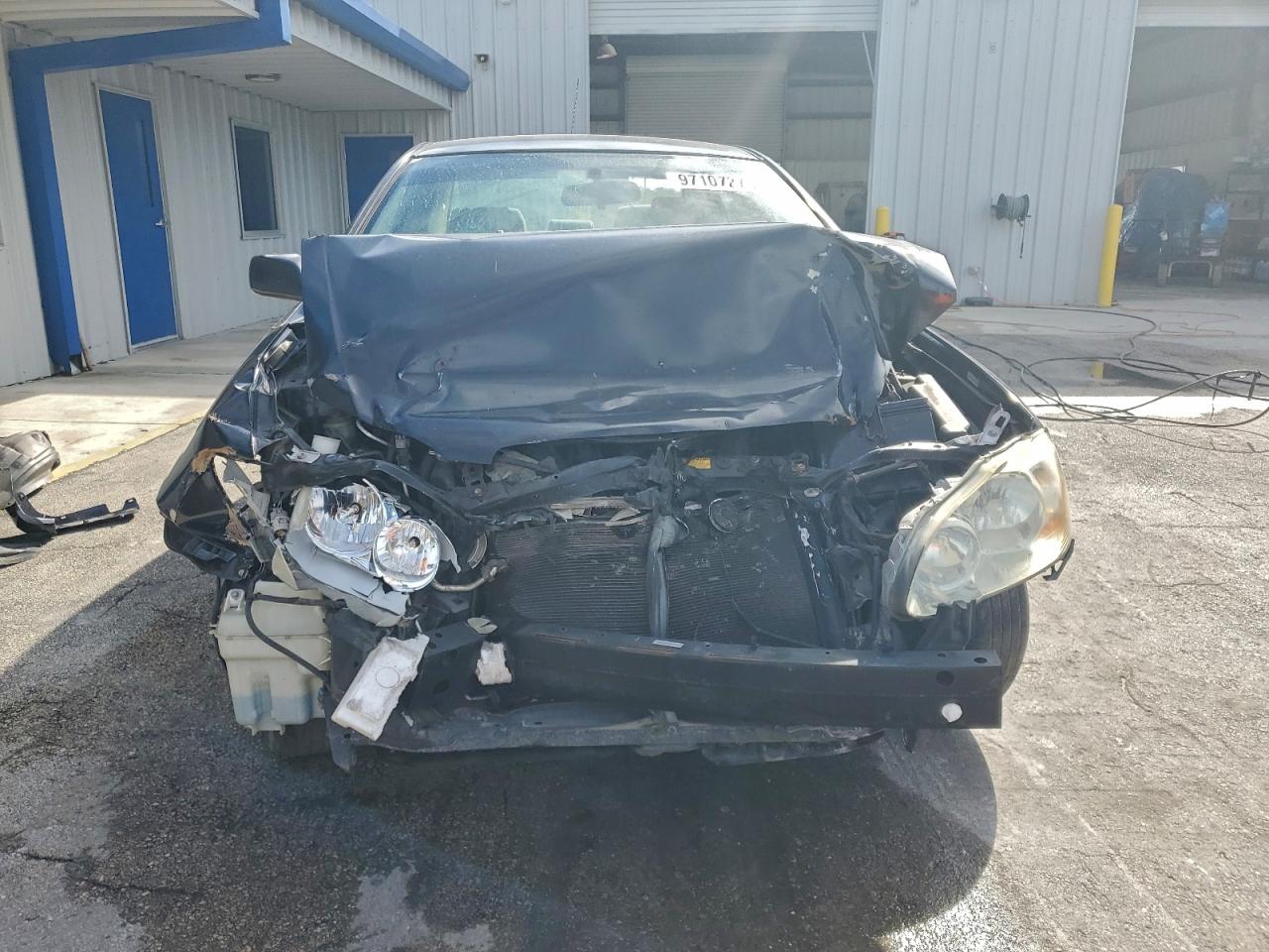 2006 TOYOTA COROLLA CE photo 9