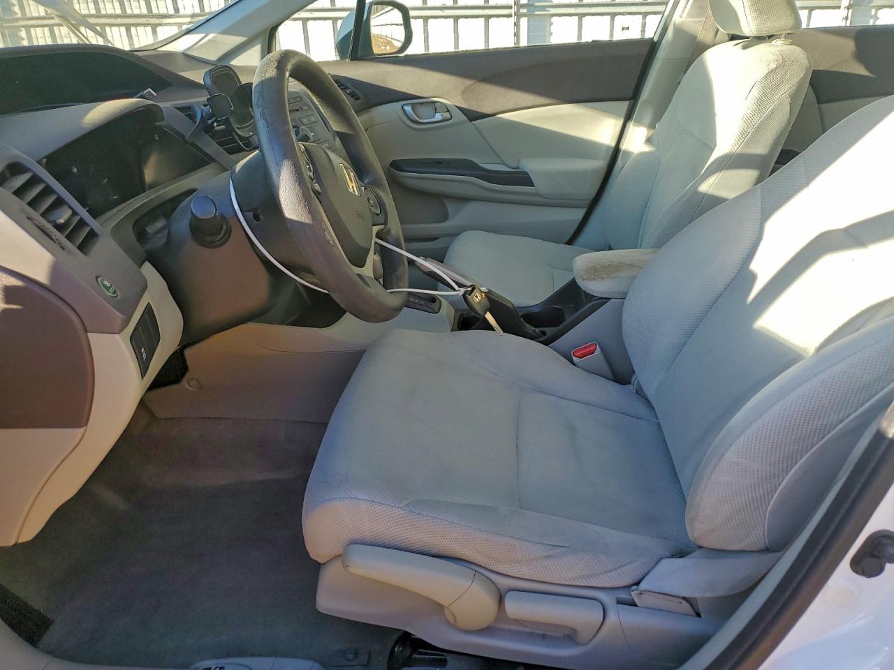 2012 HONDA CIVIC LX photo 19