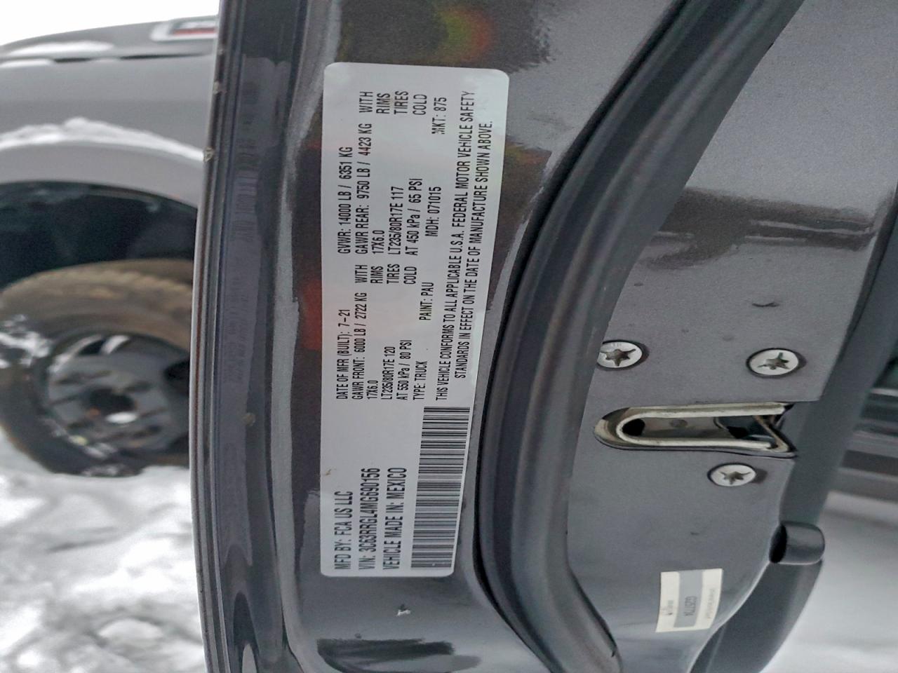 2021 RAM 3500 TRADESMAN photo 34