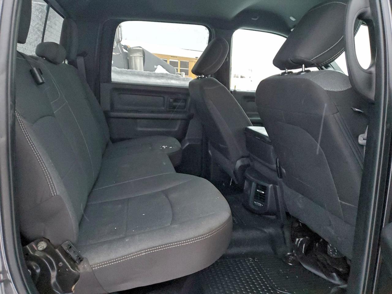 2021 RAM 3500 TRADESMAN photo 28