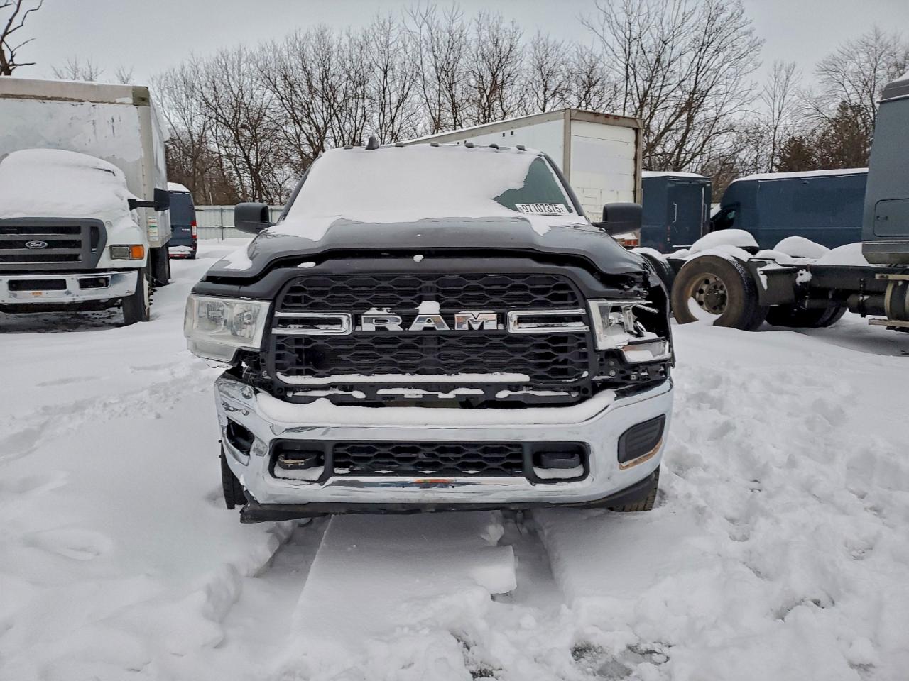 2021 RAM 3500 TRADESMAN photo 13