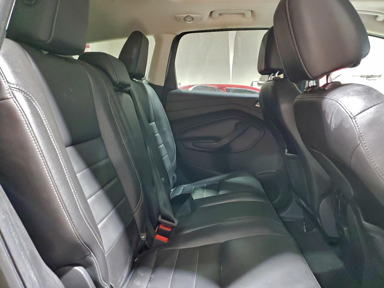 2015 FORD ESCAPE SE photo 11