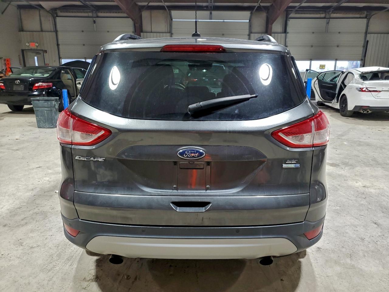 2015 FORD ESCAPE SE photo 6