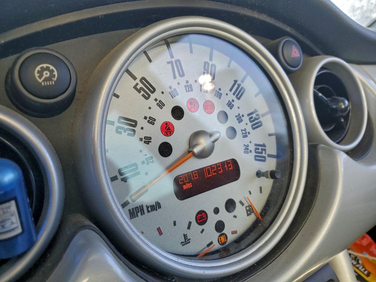 2003 MINI COOPER S photo 9