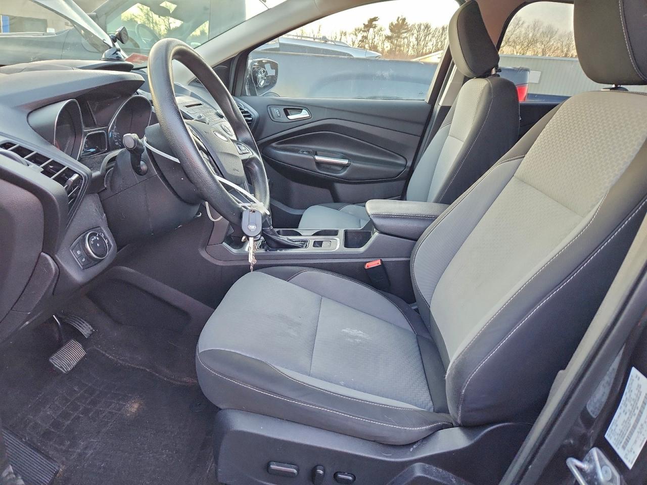 2018 FORD ESCAPE SE photo 19