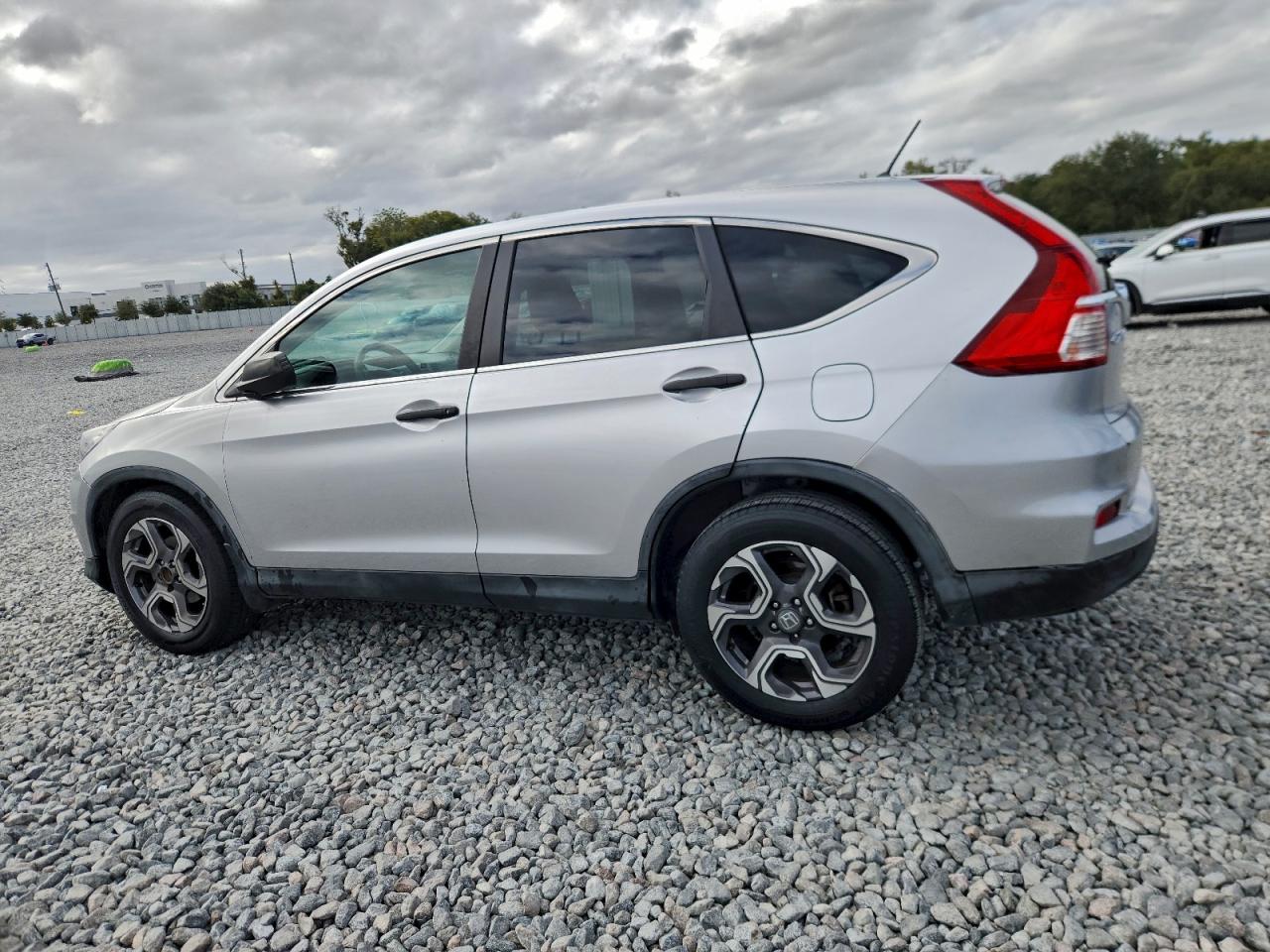 2016 HONDA CR-V SE photo 3