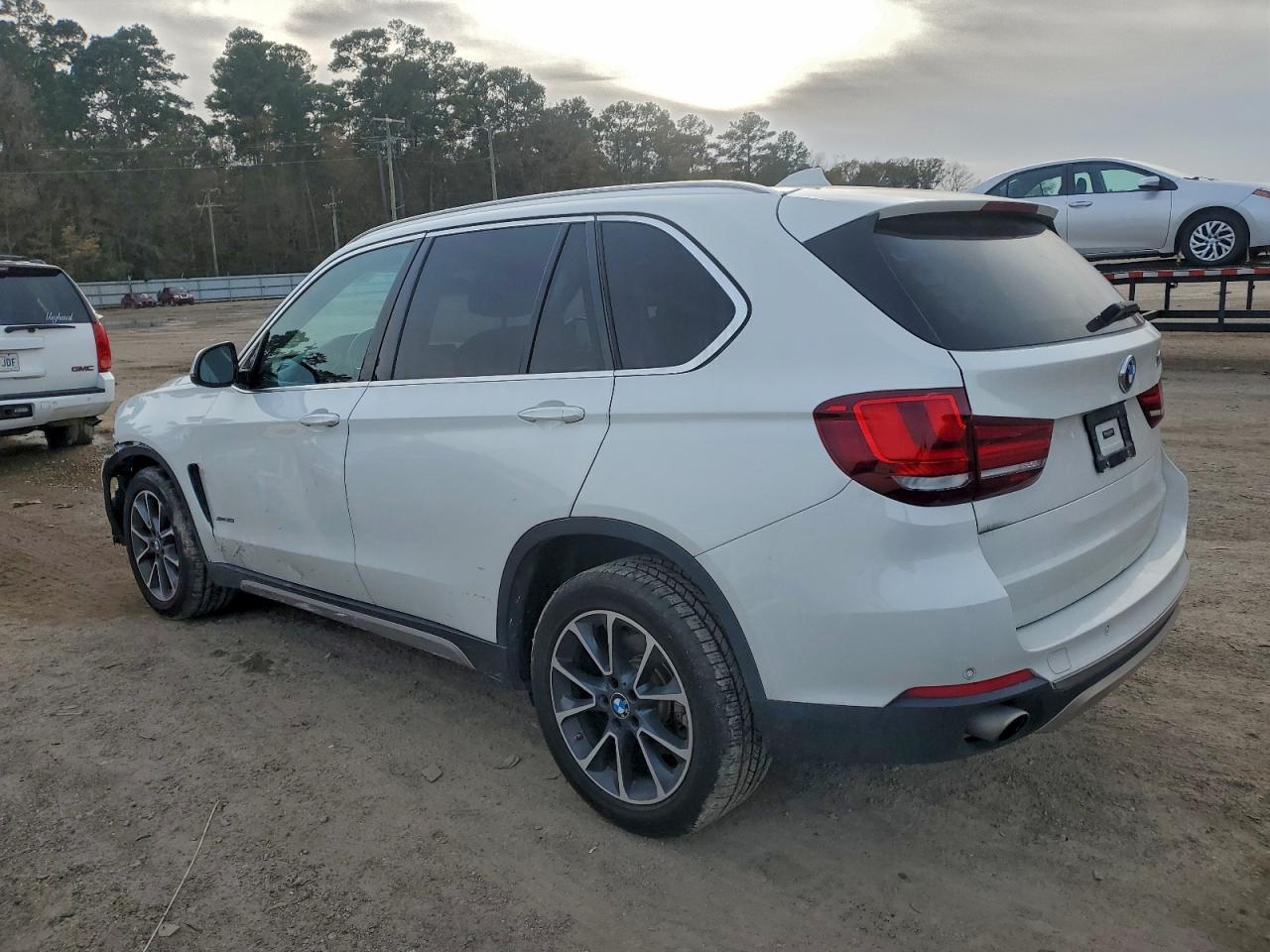 2016 BMW X5 XDRIVE35I photo 2