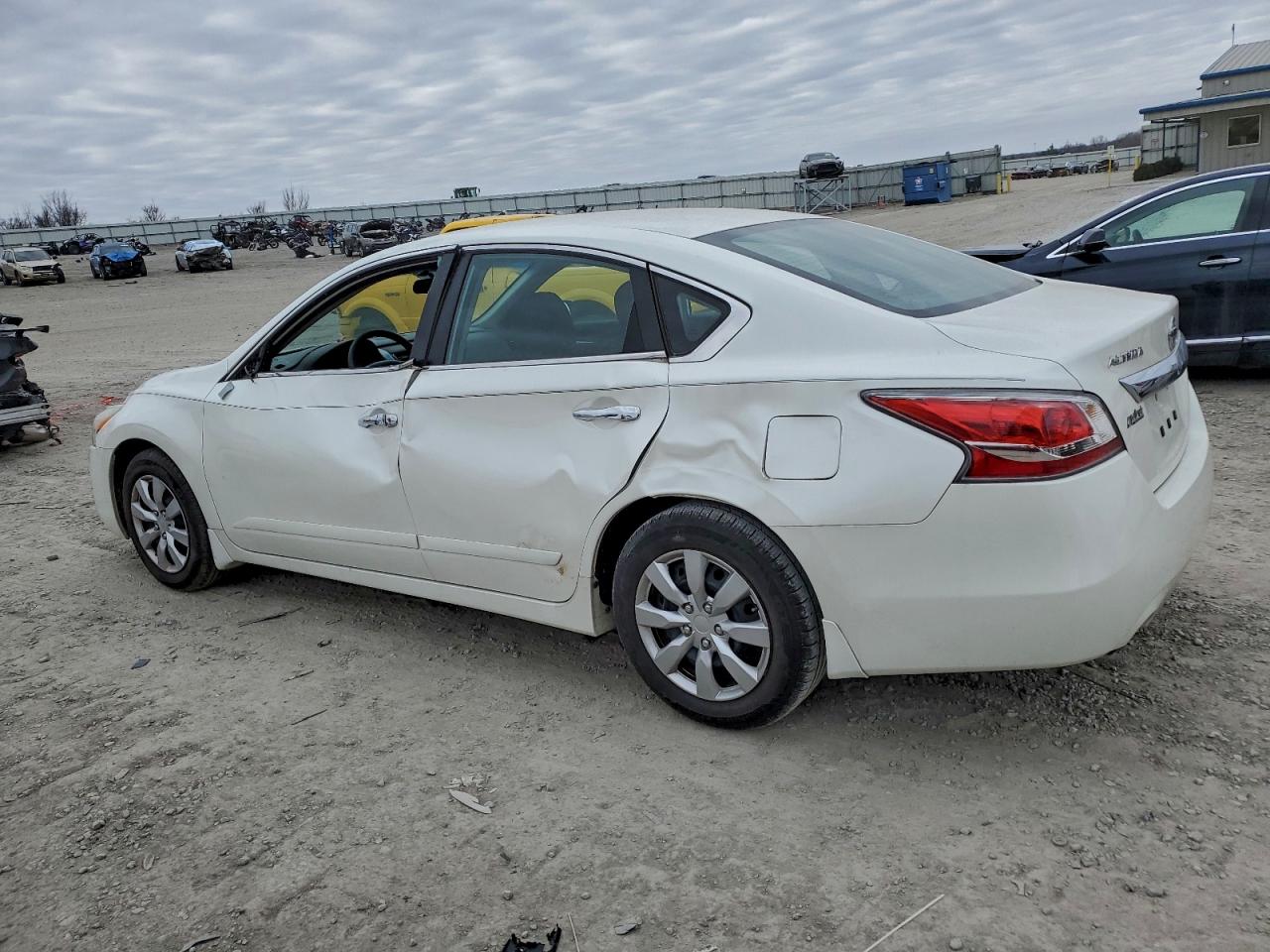 2015 NISSAN ALTIMA 2.5 photo 2