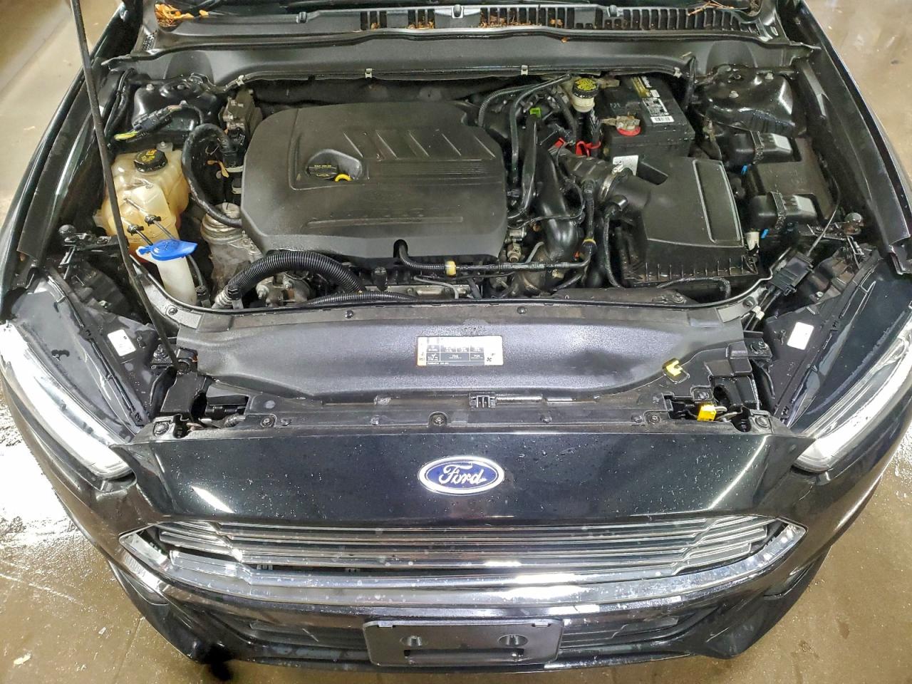 2015 FORD FUSION SE photo 11