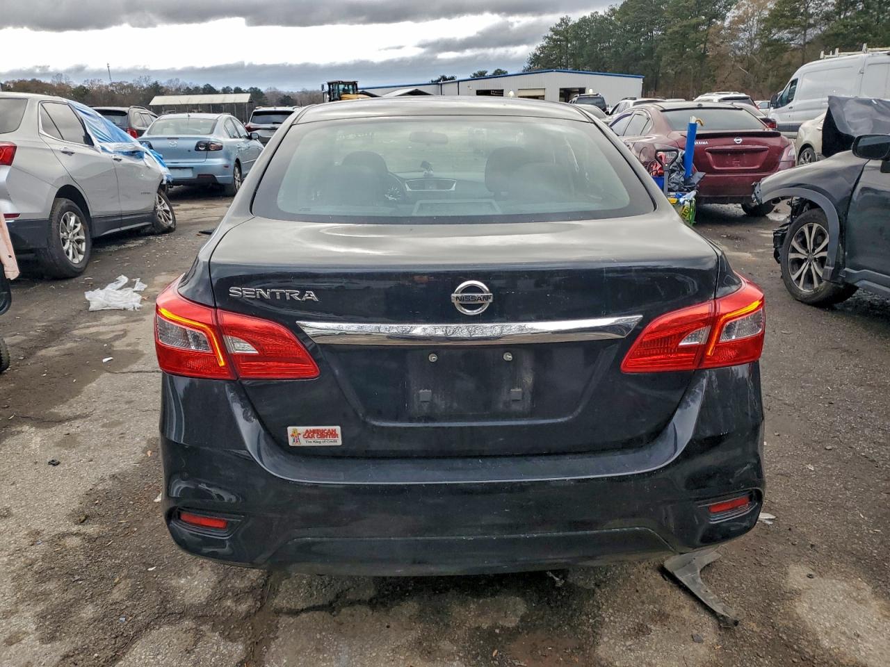 2018 NISSAN SENTRA S photo 6