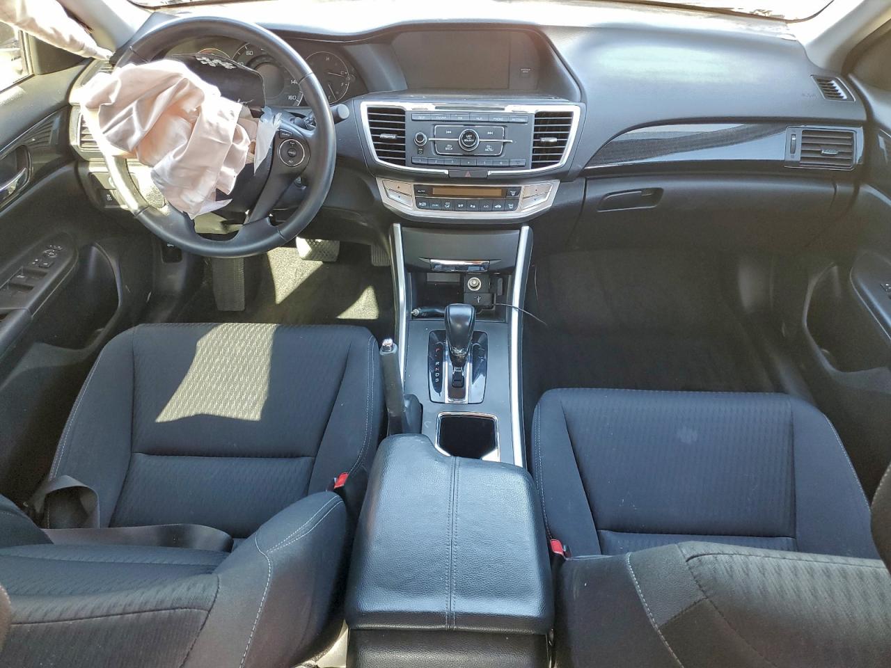 2015 HONDA ACCORD SPORT photo 15