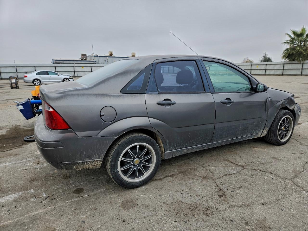 2007 FORD FOCUS ZX4 photo 5